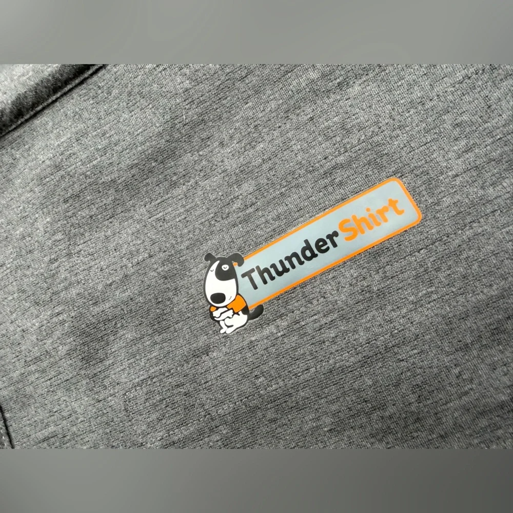 EUC ThunderShirt Dog Anxiety Shirt
